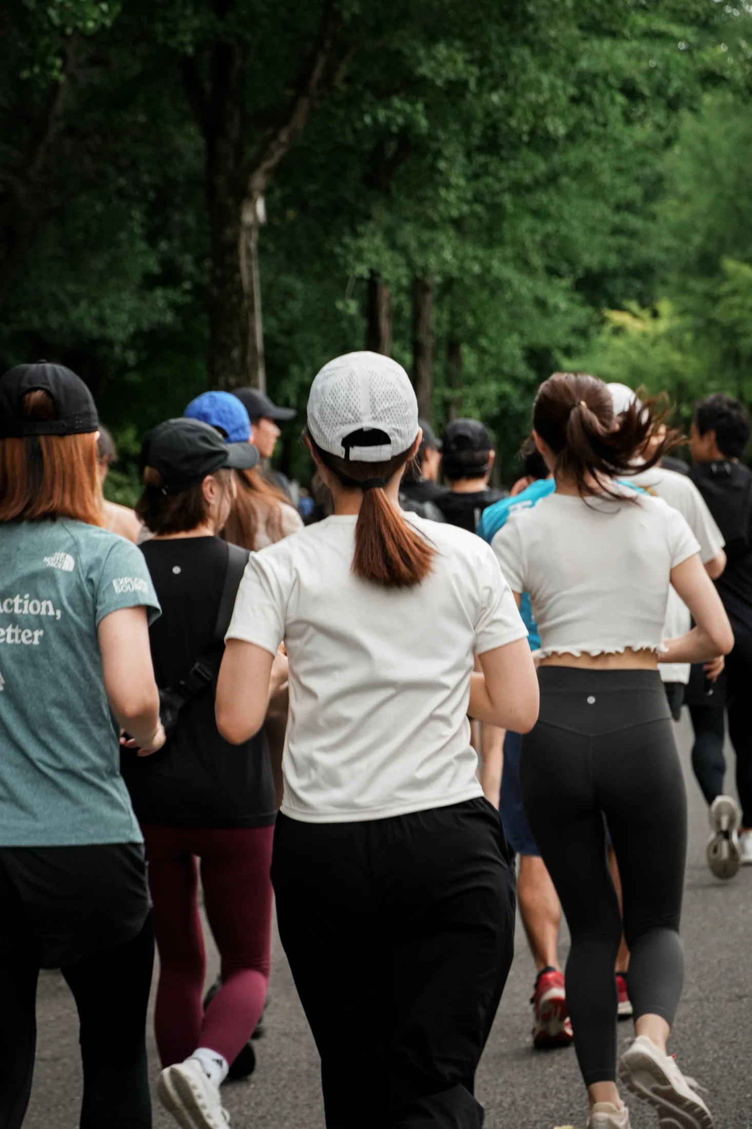 初参加者を迎えながらランイベントを進行するCoffee&Miles